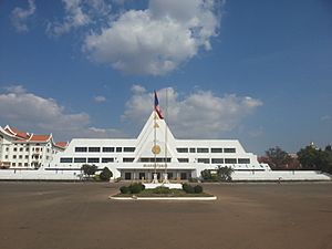 National Assembly of Laos (11888085666).jpg