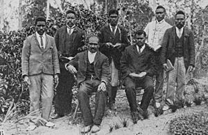 StateLibQld 1 85484 Group of South Sea Islanders, Nambour, 1906