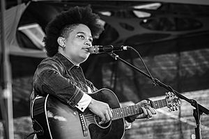 Kiah performing at the Purbeck Valley Folk Festival in 2022