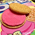 Limited Edition Peeps Oreo Cookies 4 (32619975810)