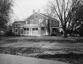 The Farm House (Knapp-Wilson House).jpg