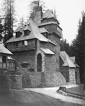 Wyntoon, Maybeck, 1906, view of main tower
