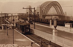 09 - Milsons Point Station (6433345329)