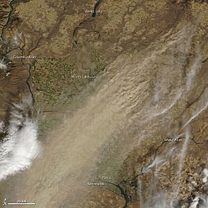 Large dust storm in parts of eastern Washington on October 4, 2009