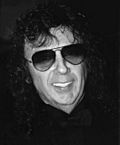 Phil Spector 2000 (cropped) (2)