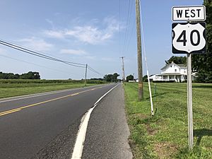 2018-08-15 12 06 57 View west along U.S. Route 40 (Harding Highway) just west of Salem County Route 677 (Burlington Road-Greenville Road) in Upper Pittsgrove Township, Salem County, New Jersey