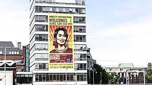 Aung San Suu Kyi - Visits Dublin (7408454526)