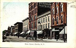 Oneida Main Street in a 1907 postcard