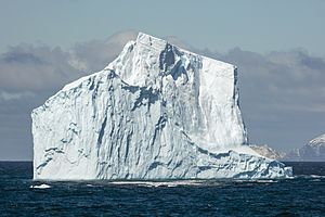 South Shetland-2016-Southern Ocean (off Elephant Island)–Iceberg 01