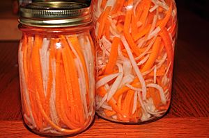 Daikon-carrot pickles (4743661333)