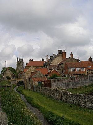 Looking up Borough Beck to the higgledy-piggledy buildings of Helmsley - geograph.org.uk - 432528