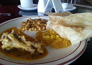 Nihari & Halwa Puri - Breakfast of every Lahori
