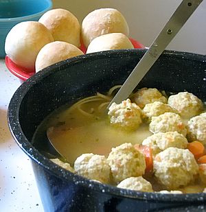 Soup with meatballs-01
