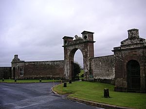 Wedderburn Main Gate