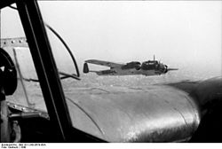 Bundesarchiv Bild 101I-343-0679-06A, Belgien-Frankreich, Flugzeug Dornier Do 17