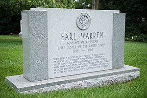 Chief Justice Earl Warren (18974663660)