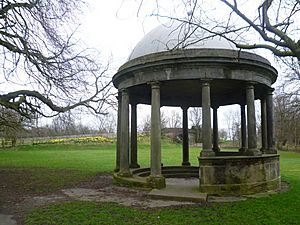 The Tewit Well on The Stray (geograph 2854320)