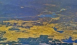 Lake Oroville aerial.jpg
