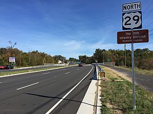2016-10-28 14 16 56 View north along U.S. Route 29 (Lee Highway) between Pickwick Road and Union Mill Road-Centreville Farms Road in Centreville, Fairfax County, Virginia
