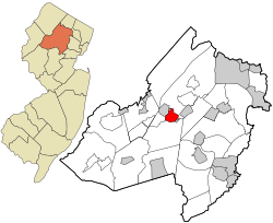 Location of Dover in Morris County highlighted in red (right). Inset map: Location of Morris County in New Jersey highlighted in orange (left).