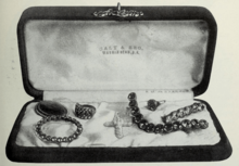 Washington and Custis jewelry