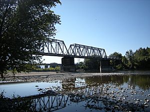 Wenatchee, WA - railway bridge across Wenatchee River