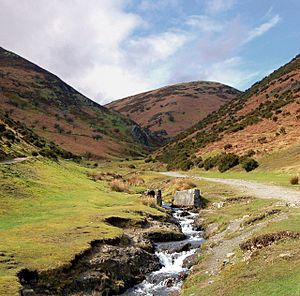 Carding Mill Valley footpaths - geograph.org.uk - 1095405