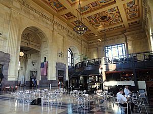 Interior, Union Station (Kansas City) - DSC07829