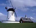Lytham windmill - geograph.org.uk - 1081897.jpg