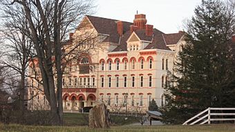 Indiana Soldiers' and Sailors' Children's Home administration building.jpg
