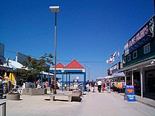 Main Street Mall - August 2000