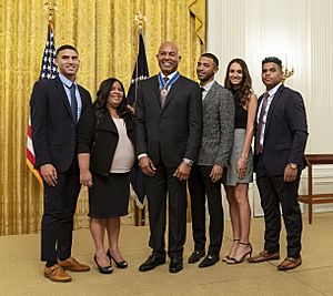 Mariano Rivera with family during presentation of Presidential Medal of Freedom