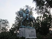 Robert E. Lee statue in Charlottesville, VA IMG 4219