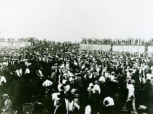 The Crowd at the Wreck, Views of the Head End Collision at Crush, Texas (cropped)