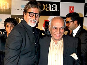 Amitabh Bachchan and Yash Chopra in the premiere of Paa