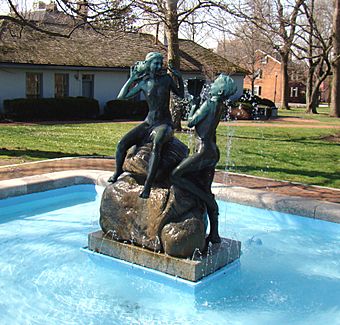 Gratz Park fountain, Lexington Kentucky.jpg