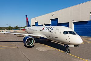 Delta's Airbus A220 (43954684894)