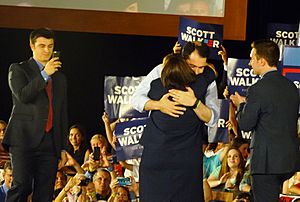Scott Walker hugs wife Tonette at 2016 Presidential announcement