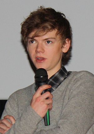 Thomas Sangster 2011 (cropped)