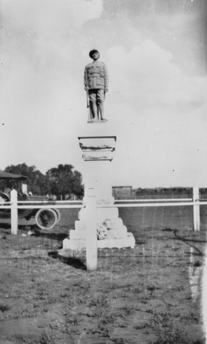 War memorial at Kaimkillenbun Queensland 1920f