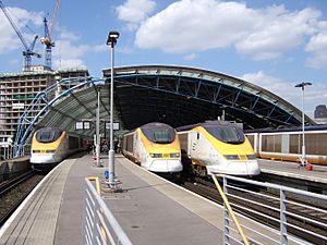 Eurostar trains at Waterloo International (232100094)
