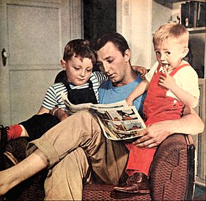Robert Mitchum and sons 1946