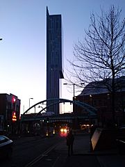 Beetham Tower - geograph.org.uk - 1189757
