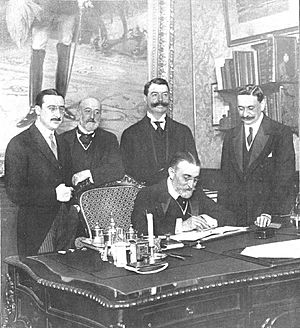 Firma del Tratado franco español de 1912