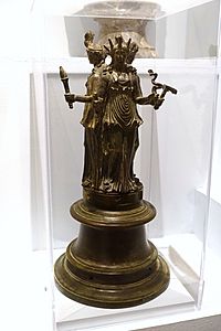Hecate statuette in triple form, S 2173, Roman, 1st century AD, gilt bronze - Musei Capitolini - Rome, Italy - DSC06175