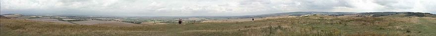 A full-circle panoramic view from Ivinghoe Beacon