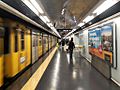 Napoli - stazione metropolitana Dante - banchina