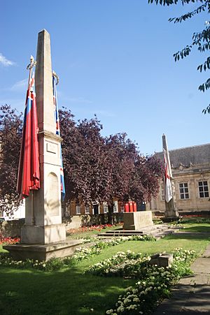 Town and County War Memorial, Northampton (15)