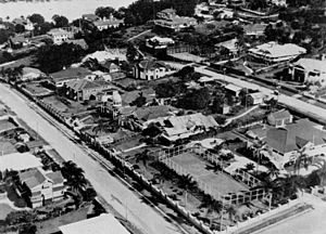 StateLibQld 1 107088 Aerial view of the Riverview Terrace area of Ascot, Brisbane, ca. 1930