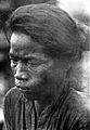 COLLECTIE TROPENMUSEUM Een vrouw van Orang-Laoet afkomst uit Solok Djambi Zuid-Sumatra TMnr 10005472